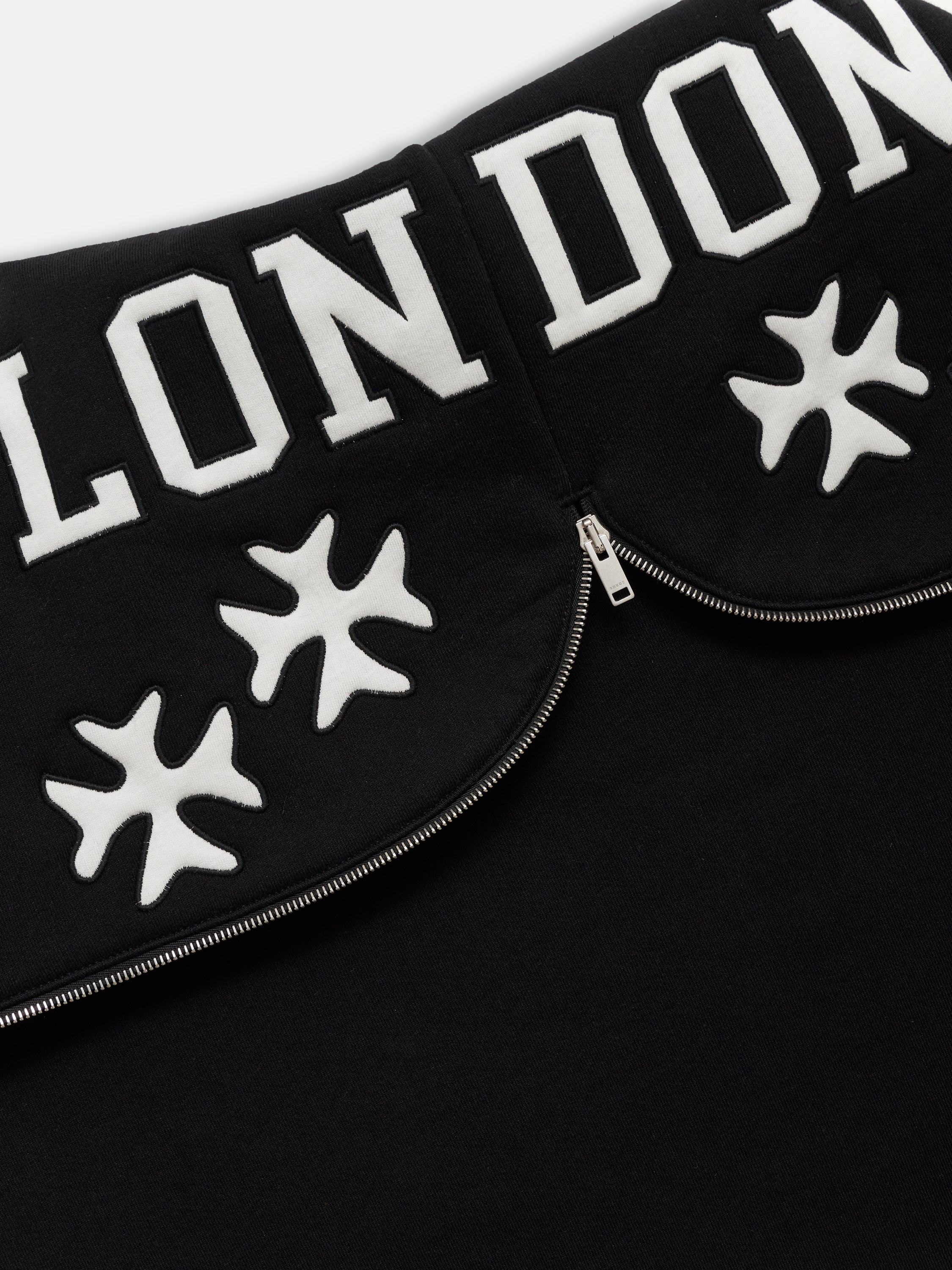 ZIPPERED HOOD LUNDUN JACKET